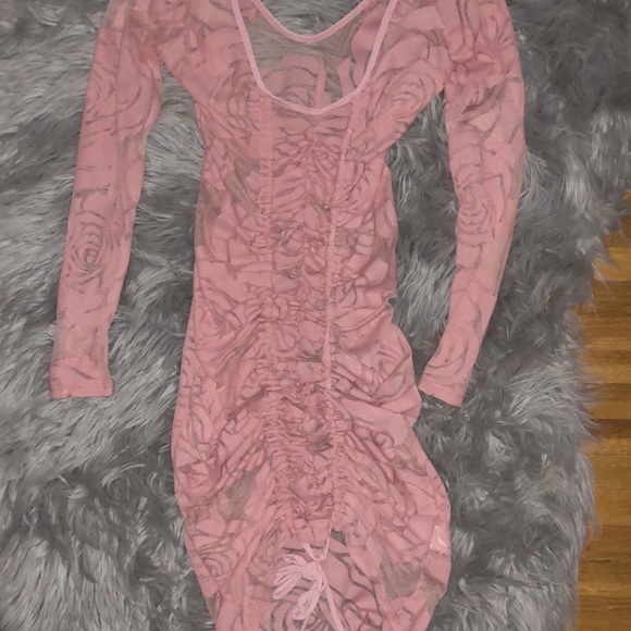 Selling my wardrobe gently used 30$ obo - Picture 3 of 8